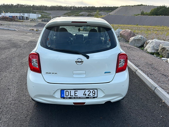 Nissan Micra 4 of 9