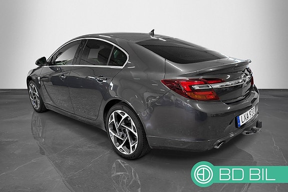 Opel Insignia 2 of 18