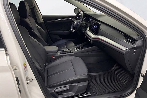 Skoda Octavia 4 of 8