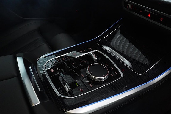 BMW X5 12 of 12