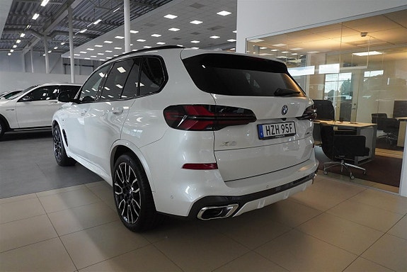 BMW X5 7 of 12