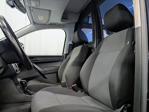 Volkswagen Caddy Maxi 8 of 10