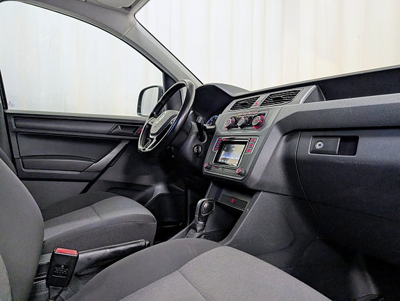 Volkswagen Caddy Maxi 7 of 10