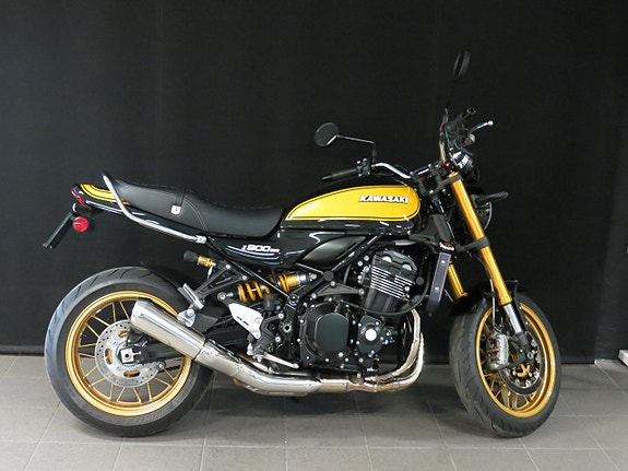 Kawasaki Z 900 RS SE 4 of 6