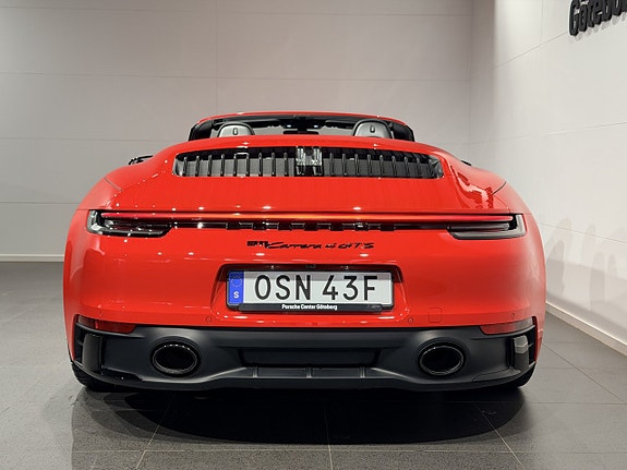 Porsche 911 Carrera 4 GTS 13 of 30