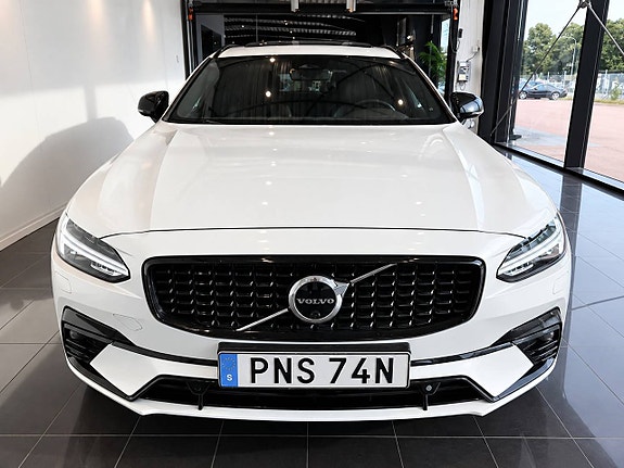 Volvo V90 5 of 16