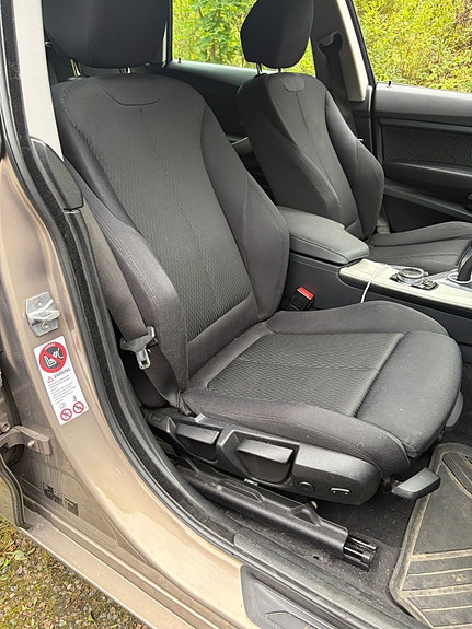 BMW 320d 7 of 13