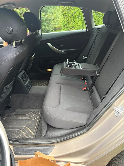 BMW 320d 6 of 13