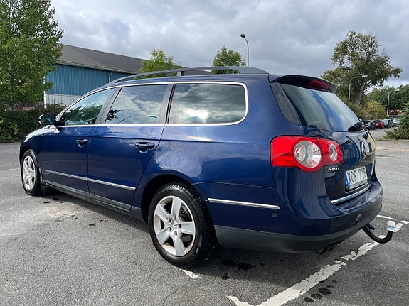 Volkswagen Passat 7 of 13