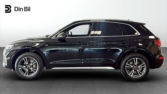 Audi Q5 2 of 20