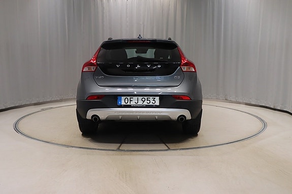 Volvo V40 Cross Country 5 of 10