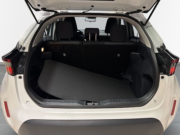 Toyota Yaris Cross 10 of 13
