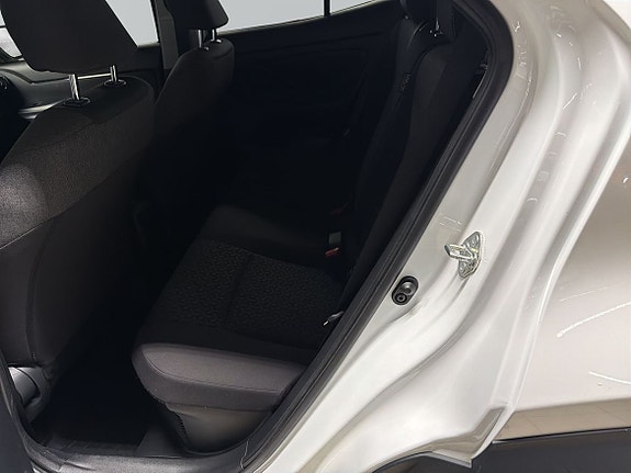 Toyota Yaris Cross 7 of 13