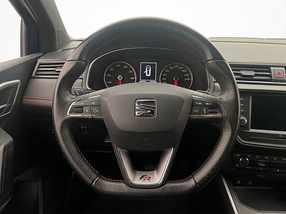 Seat Arona 14 of 30