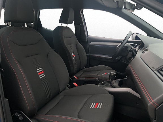 Seat Arona 25 of 30