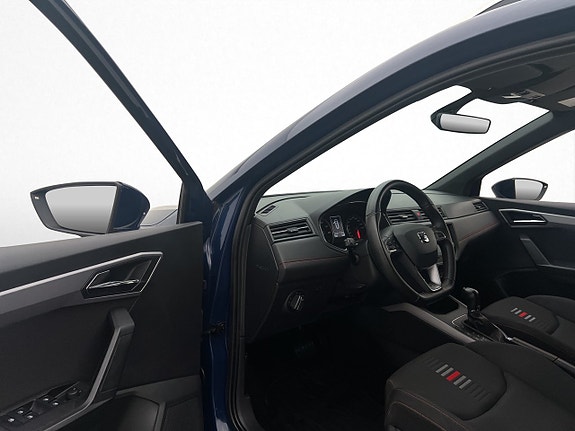 Seat Arona 11 of 30