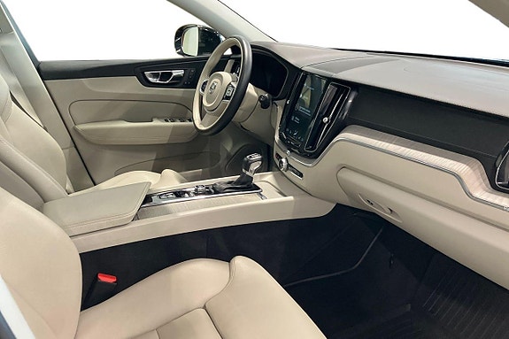 Volvo XC60 9 of 29