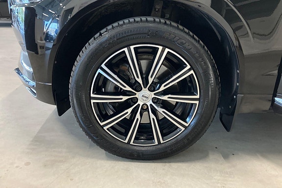 Volvo XC60 23 of 29