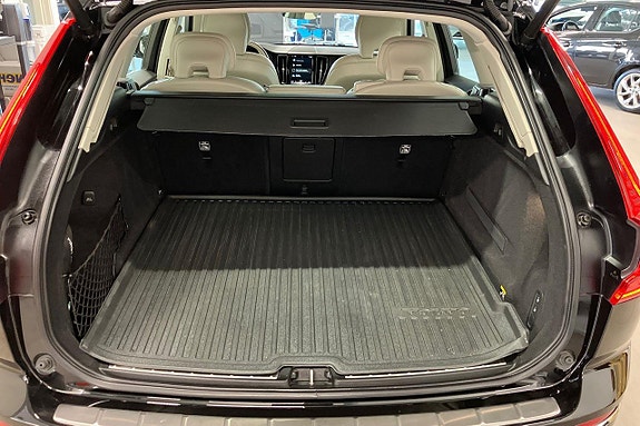 Volvo XC60 21 of 29