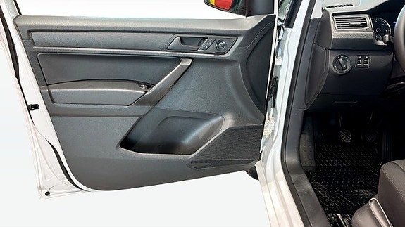 Volkswagen Caddy 13 of 13