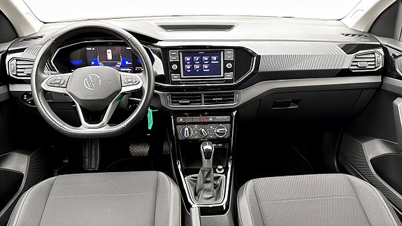 Volkswagen T-Cross 10 of 12