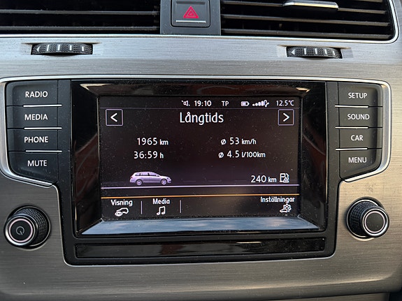 Volkswagen Golf VII 9 of 9