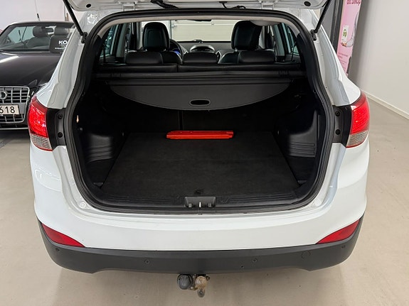 Hyundai ix35 8 of 28