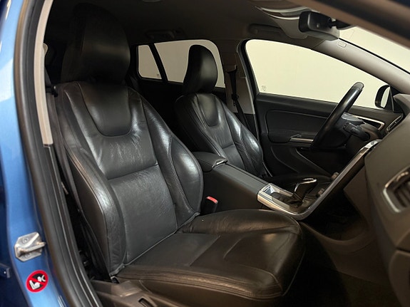 Volvo V60 12 of 18