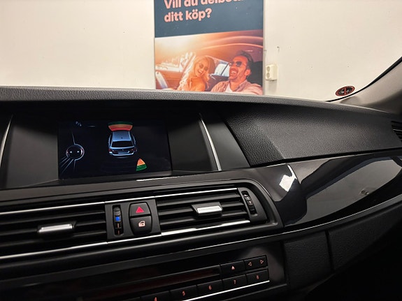 BMW 520d 24 of 30