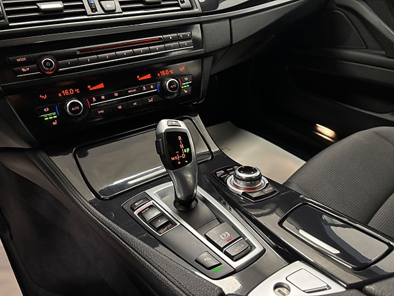 BMW 520d 13 of 30