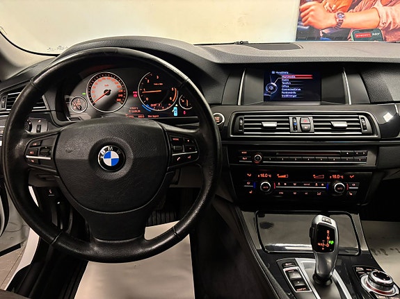 BMW 520d 12 of 30