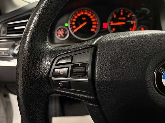 BMW 520d 17 of 30