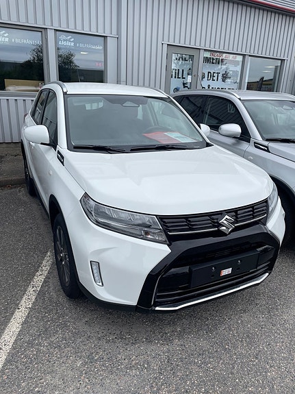 Suzuki Vitara 3 of 3