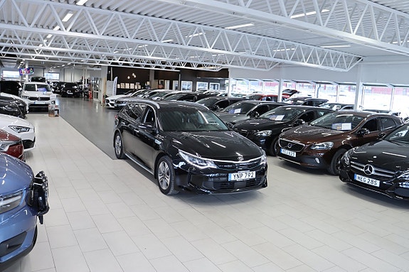 Kia Optima 3 of 29