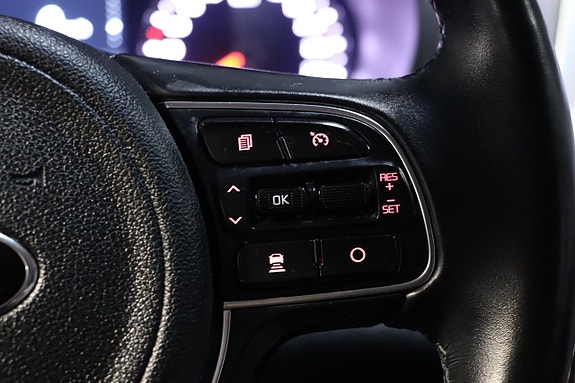 Kia Optima 26 of 29