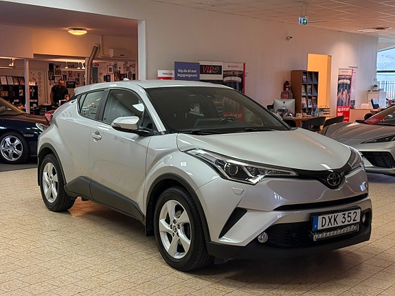 Toyota C-HR 9 of 24