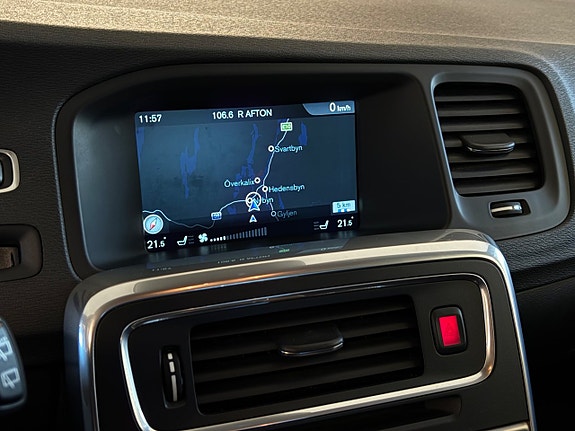 Volvo V60 Cross Country 27 of 30
