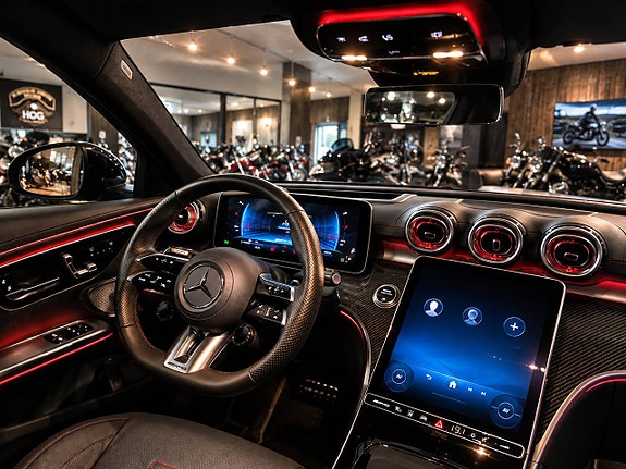 Mercedes-Benz AMG GT Black Series 4 of 6