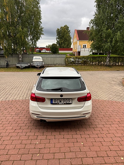 BMW 320d 5 of 14