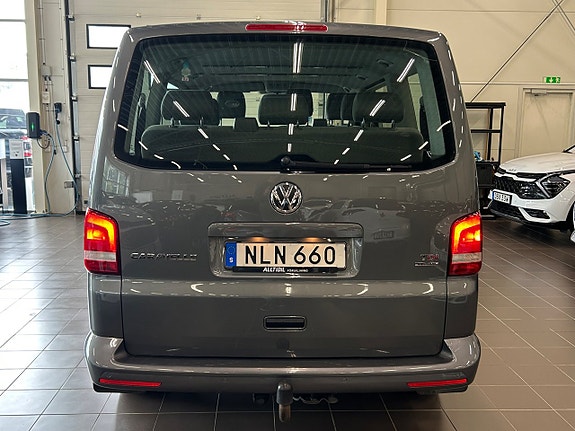 Volkswagen Caravelle 6 of 26