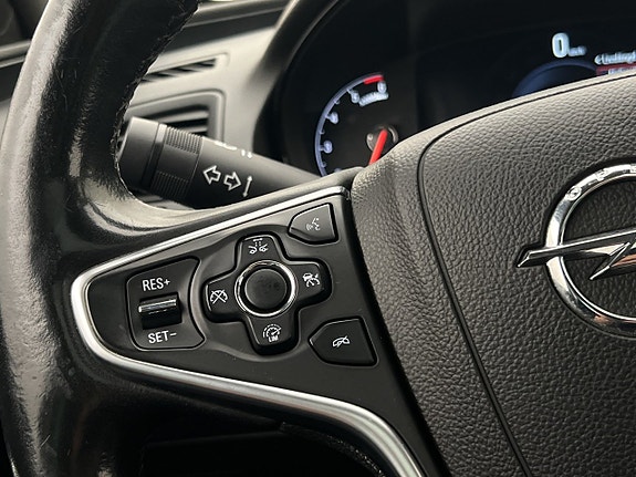 Opel Insignia 13 of 30