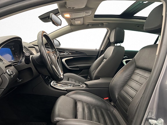 Opel Insignia 10 of 30