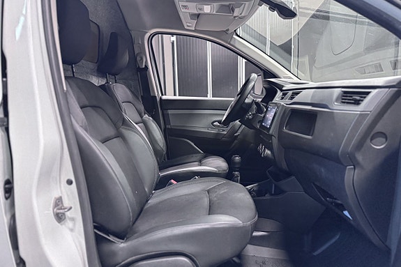 Renault Kangoo Express 7 of 12