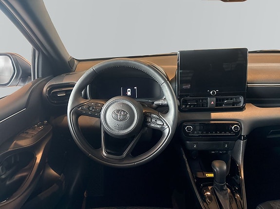 Toyota Yaris 9 of 9