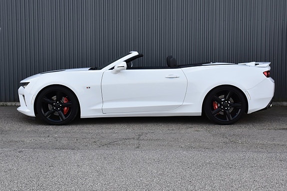 Chevrolet Camaro 8 of 26