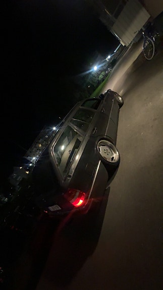 Mercedes-Benz 300 TD 2 of 13