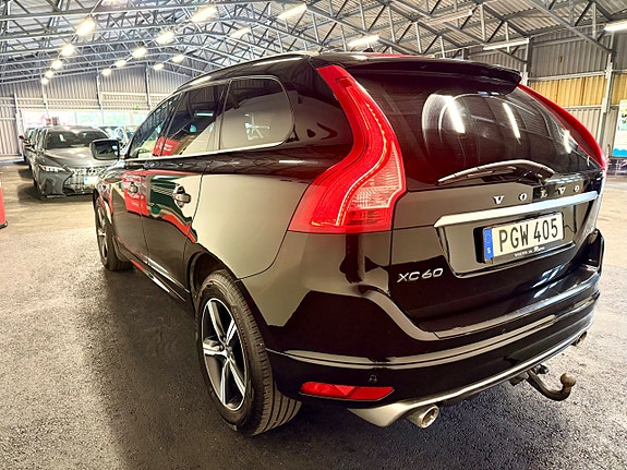 Volvo XC60 3 of 25