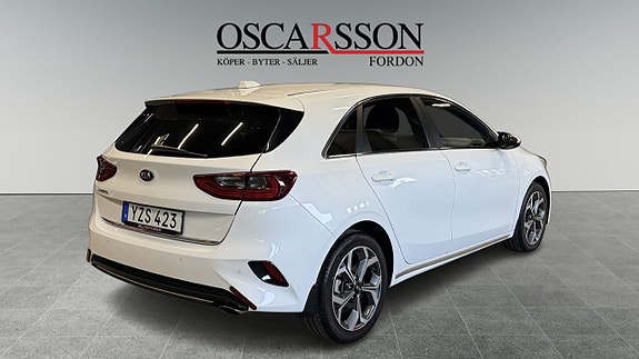 Kia Ceed 4 of 14