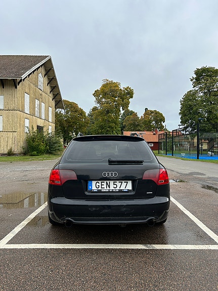 Audi A4 6 of 6