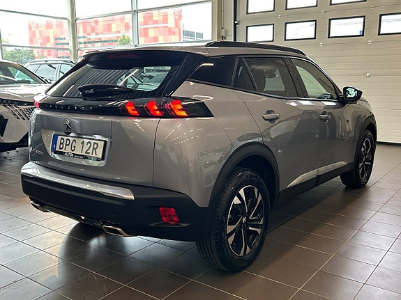 Peugeot 2008 7 of 27